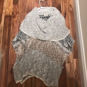 Long poncho